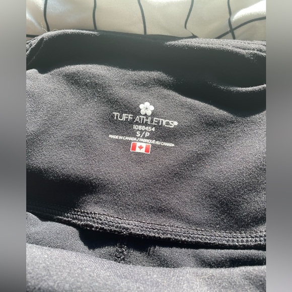 Black Crop Leggings!! (Never worn) - Picture 4 of 6